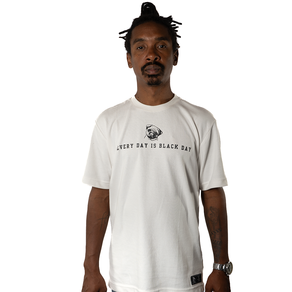 OVERSIZED HEART EMOTION